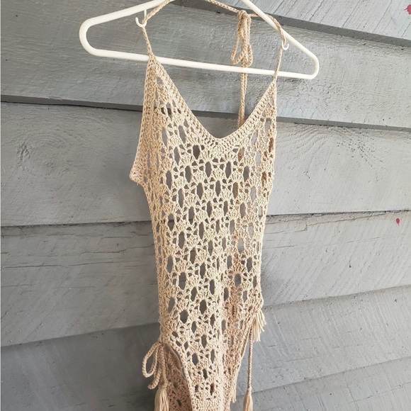 Halter Style Crochet Bathingsuit - Picture 3 of 4